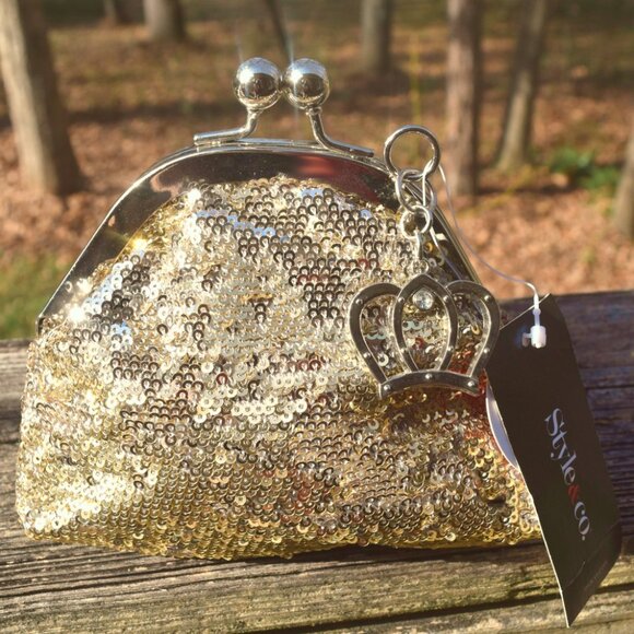 Style & Co Gold Sequined Kiss-Lock Coin Purse w/ Crown Charm NWT - Picture 4 of 6